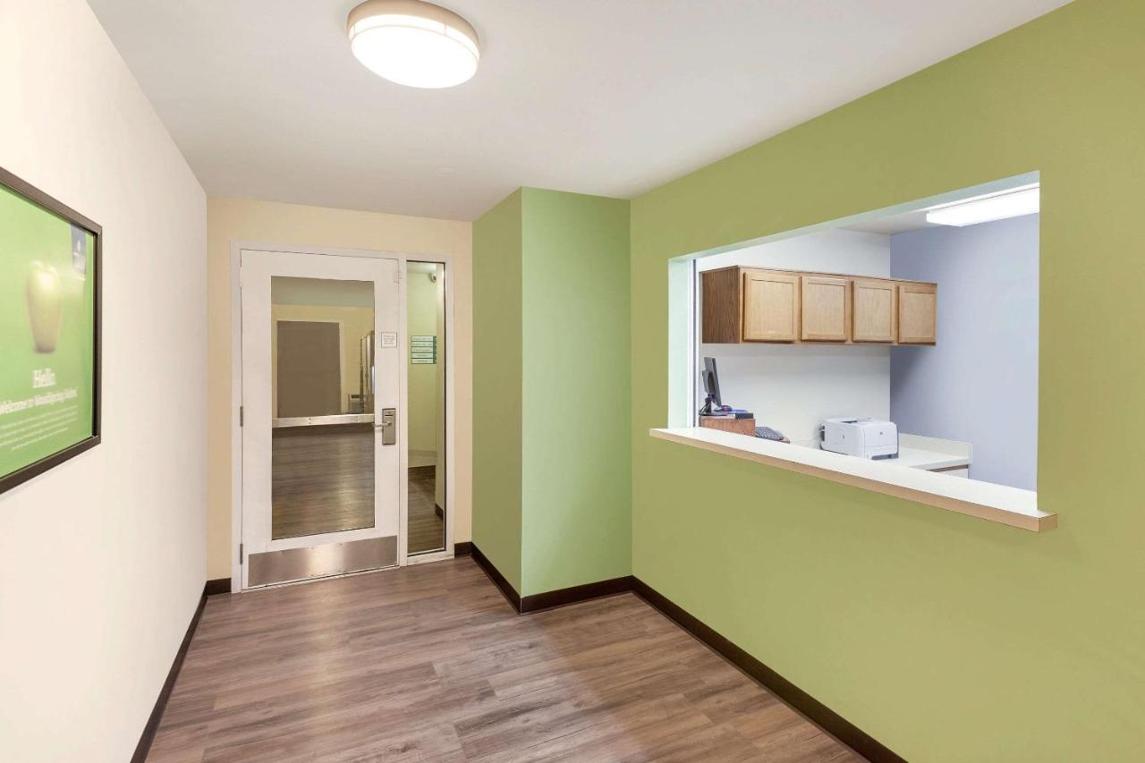 Woodspring Suites カウンシルブラフス エクステリア 写真
