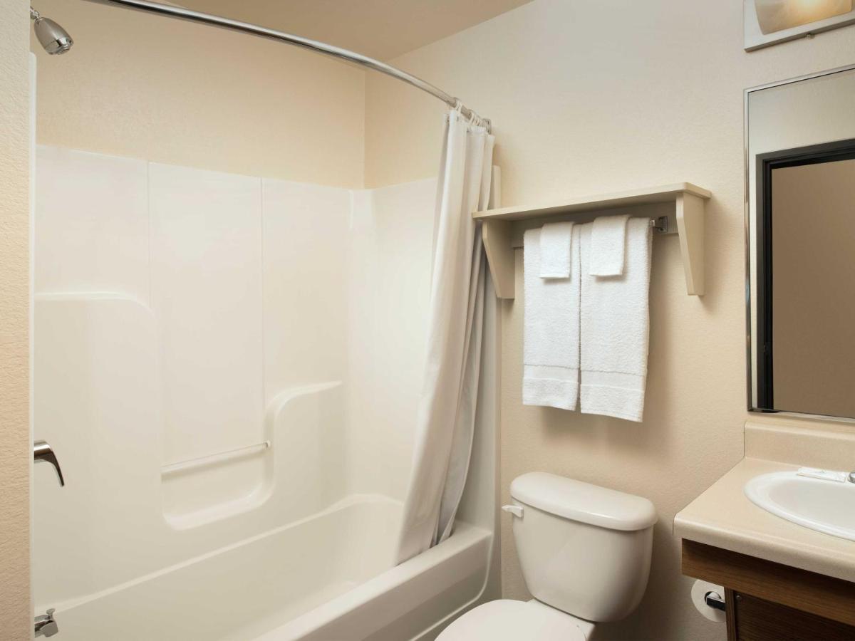 Woodspring Suites カウンシルブラフス エクステリア 写真