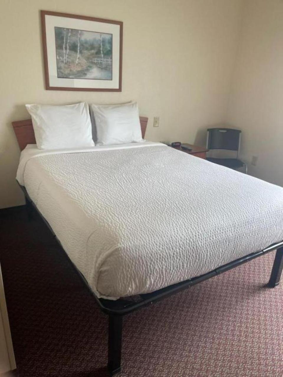 Woodspring Suites カウンシルブラフス エクステリア 写真