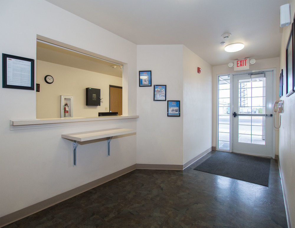 Woodspring Suites カウンシルブラフス エクステリア 写真
